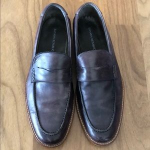 Gently used Banana Republic men's shoes